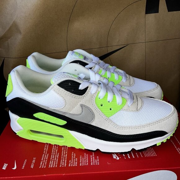 NEW Nike Air Max 90 White Cave Stone Vapor Green DM0029-115 Men's Size 9
